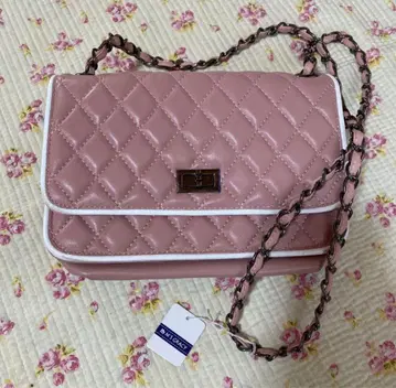 엠즈 그레이시 핑크 퀼팅 체인 숄더백 DMW