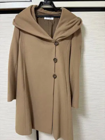 PINORE 40사이즈 후드 부착 베이지 울 코트 새상품급