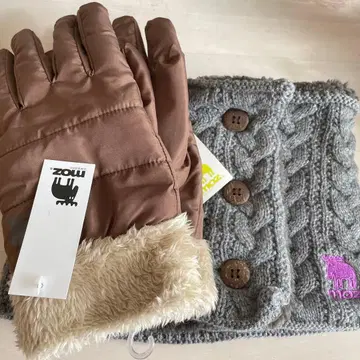 MOZ 택 포함 장갑 & 넥워머