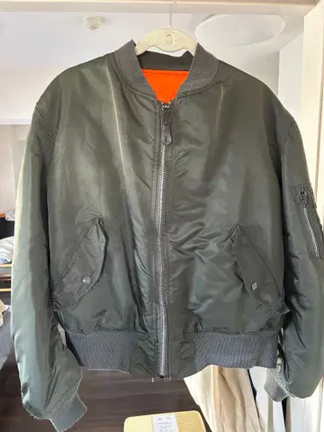 MA-1 플라이트 자켓 올리브 그린