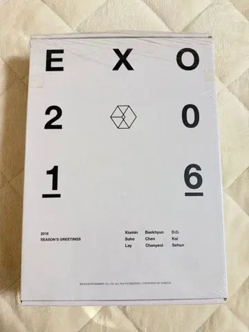 EXO 2016 SEASON'S GREETINGS Global Ver.