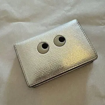 새상품급 ANYA HINDMARCH 실버 명함지갑