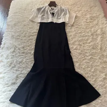 스나이델 케이프 디자인 니트 도킹 원피스