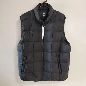 유니클로 블랙 다운 베스트 L 사이즈