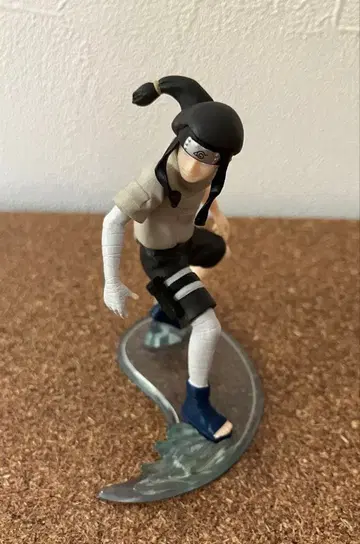 NARUTO 나루토 얼티밋 컬렉션 히나타 네지 피규어 받침대 포함