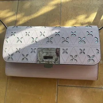 MICHAEL KORS 핑크 숄더백