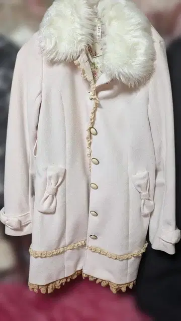 LIZ LISA 핑크 코트 라이트 핑크색입니다 1회 착용 클리닝 완료