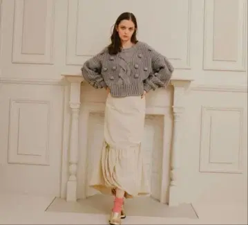 [택 포함 새상품] PINUE 벌룬헴 스커트 SOY 피누에 타쿠보 카린