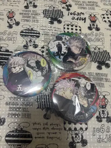 주술회전 고죠 사토루 캔뱃지