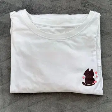 초코라비 사쿠라 군 원맨 셔츠