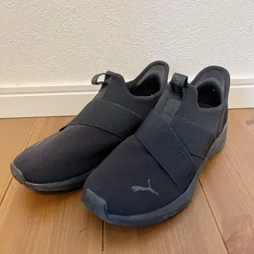가격 인하 OK PUMA 블랙 슬립온 23cm