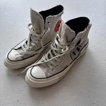 CONVERSE 척테일러