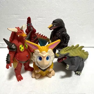 울트라 괴수 소프트 비닐 5체 세트