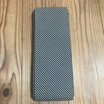 남성용 오비 네이비와 아이보리 스트라이프