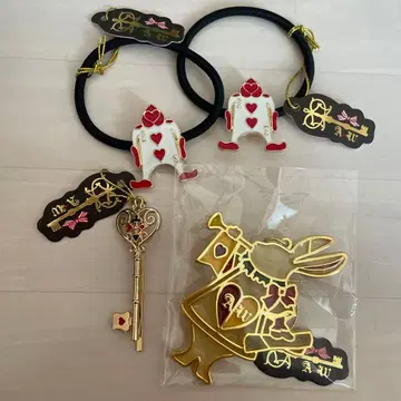 앨리스 인 원더랜드 머리끈 & 핑 & 키링