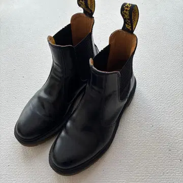 닥터마틴 사이드 고어 부츠