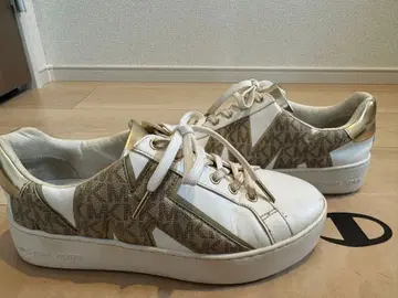 마이클코어스 스니커즈