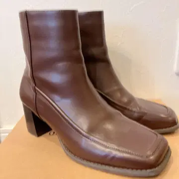 오리엔탈 트래픽 [ M ] 스퀘어토 절개 힐 부츠