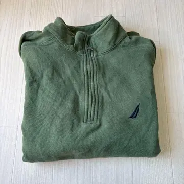 올리브 그린 하프 지퍼 맨투맨 M