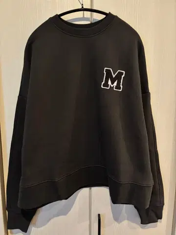 Mila Owen 사가 자수 디자인 빅토