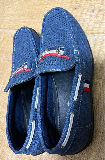 남성용 로퍼풍 슬립온 네이비 x 레드 악센트 ( USED )