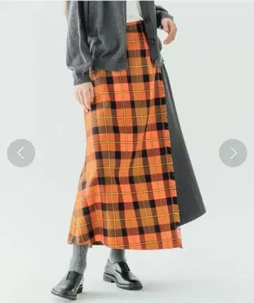 컨디션 최상 오닐 오브 더블린 콤비네이션 롱 플레어 스커트 42