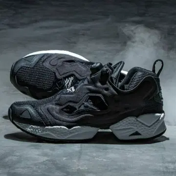 Reebok 인스타펌프 퓨리