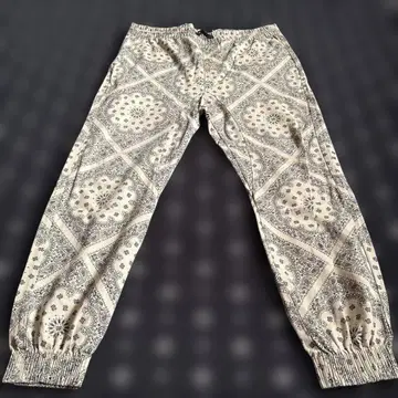 IMPERIOUS 반다나 페이즐리 무늬 40x31 서해안