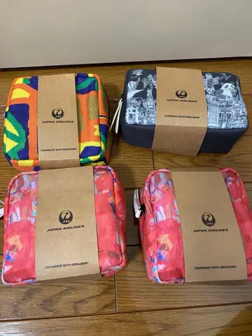 컬러풀 트래블 파우치 핸드 크림 포함