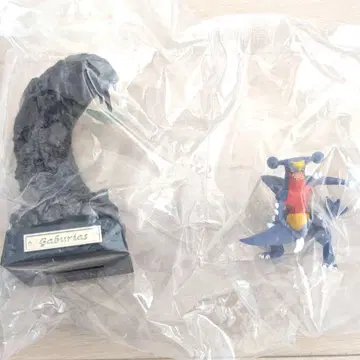 포켓몬 POCKET STATUE 드래곤 타입 가브라스
