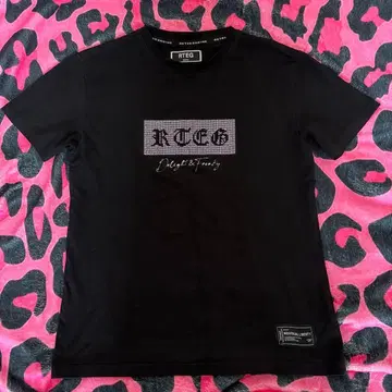 아담스 저글러 T셔츠