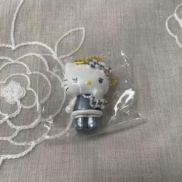 산리오 헬로키티 벌스데이 시크릿 마스코트 키링