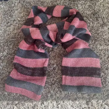 토시코 나카노 스트라이프 머플러