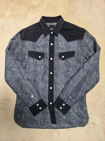 RJB 플랫 헤드 웨스턴 셔츠 스네이크 패턴 긴팔