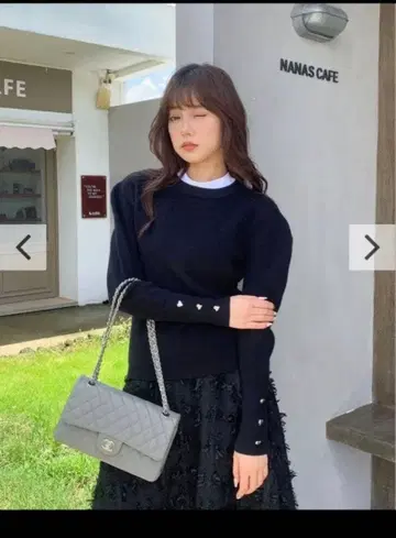 벌스데이 바쉬 화이트 니트