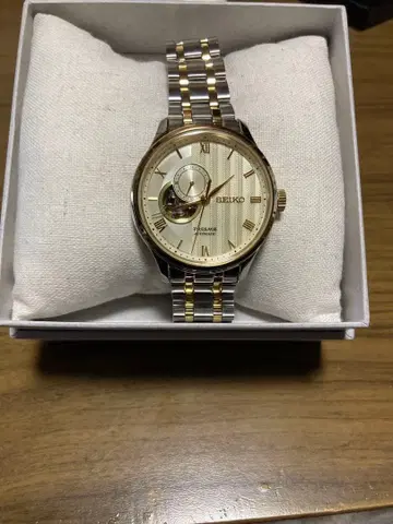 SEIKO 자동 와인딩 시계 오픈 하트 골드/실버