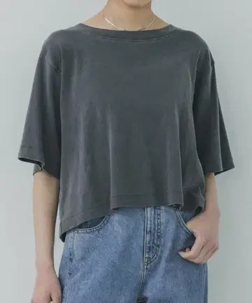 PUBLIC TOKYO 파우더 크롭 TEE