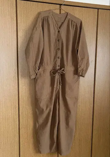 정가 44,000엔 네스트로브 루즈 올인원 카멜