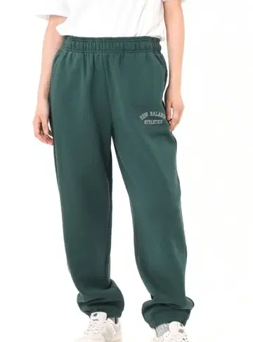 New Balance 스웨트 팬츠 다크 그린