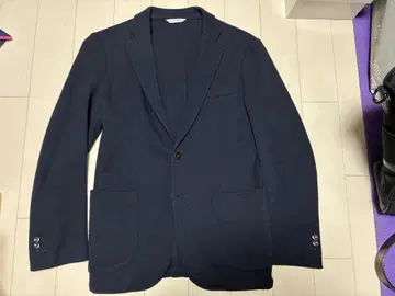 새상품급 유니버설 랭귀지 테일러드 자켓 네이비 M 본견사