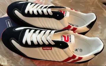 마지막 1개 신춘 한정 가격 새상품 미사용 패트릭 스니커즈 43 사이즈