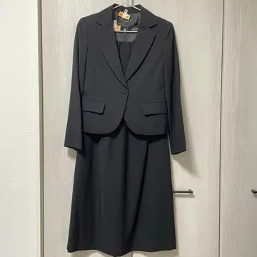 워셔블 블랙 포멀 수트