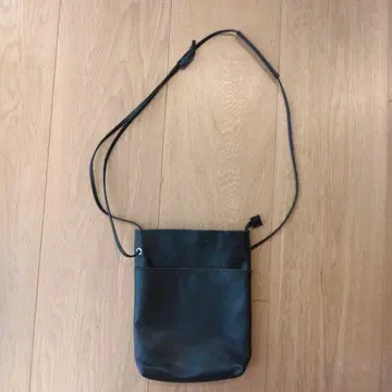 OURHOME 핏 숄더백 블랙 아워홈 emi