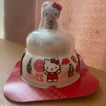 헬로키티 스위츠 카가미모치 안에 떡 없음