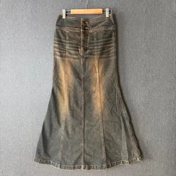 매직 스퀘어 다크 데미지 데님 플레어 롱 스커트