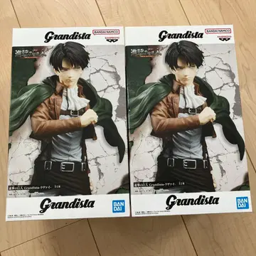 진격의 거인 grandista 피규어 리바이 2체 세트