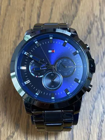 타미힐피거 손목시계 남성용 새상품급