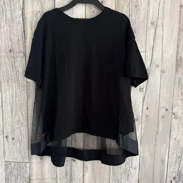 새상품 MEDOC 블랙 반팔T셔츠 9호