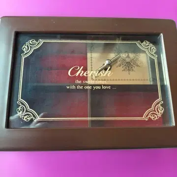 안젤리크 오르골 보석함 증정품 포함