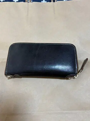 라운드 지갑 새들 레더